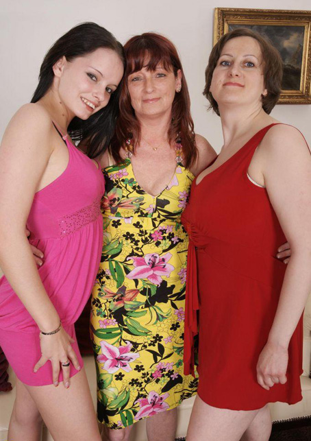 Leika, Stephana, Krisztina U.